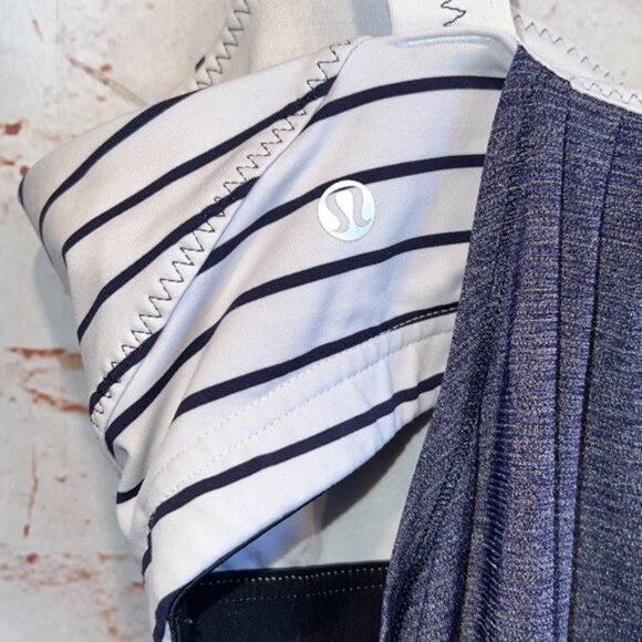 Lululemon Run Back on track tank top work out stripe built in bra 8 pull over - Picture 8 of 10